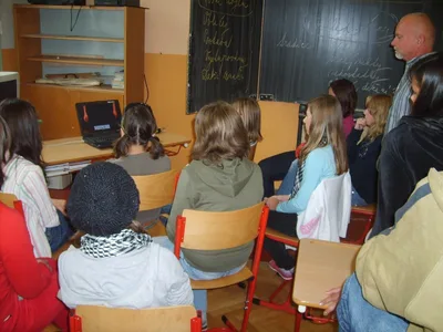 Etiketa, 30. 9. 2010