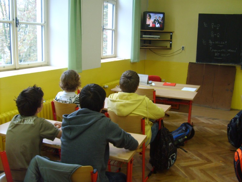Etiketa, 30. 9. 2010