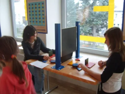 DOTÝKAT SE EXPONÁTŮ PŘIKÁZÁNO!, 19. 11. 2010