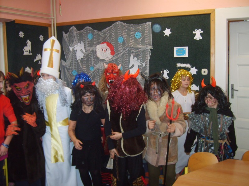 Mikuláš, anděl a čert, 6. 12. 2010