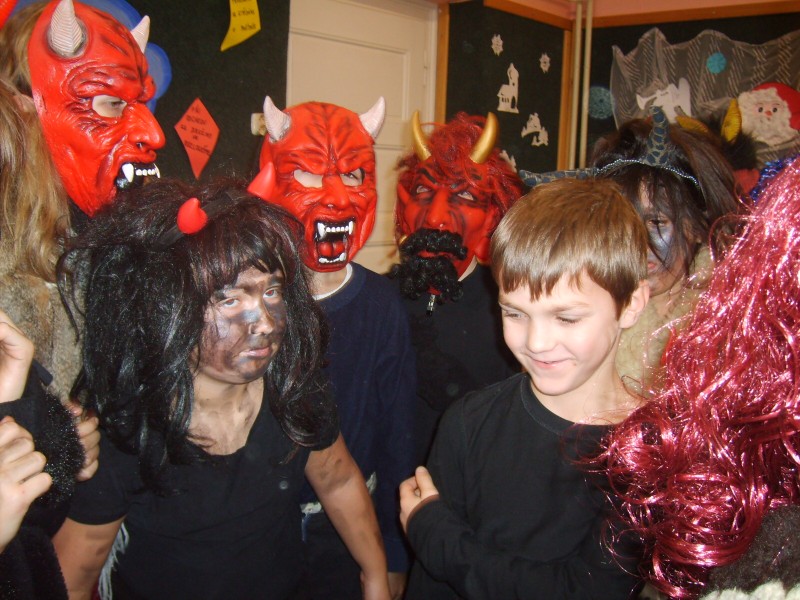 Mikuláš, anděl a čert, 6. 12. 2010