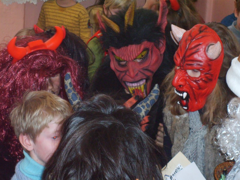 Mikuláš, anděl a čert, 6. 12. 2010