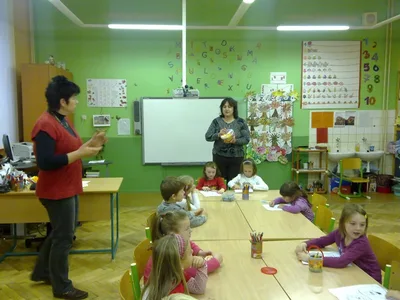 ŠKOLA NANEČISTO - LISTOPAD, 1. 1. 2011