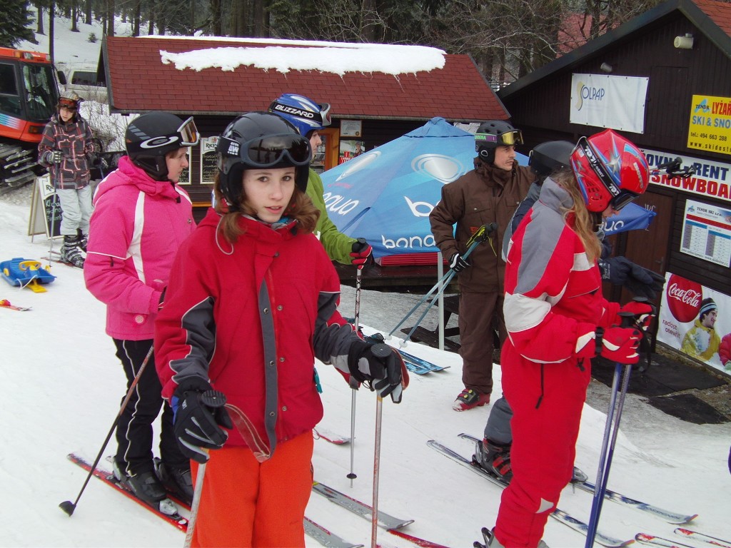Lyžařský kurz ZŠ Komenského, 16. 3. 2011