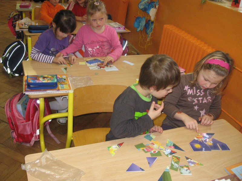 Prvňáčkové na Základní škole Komenského, 16. 3. 2011