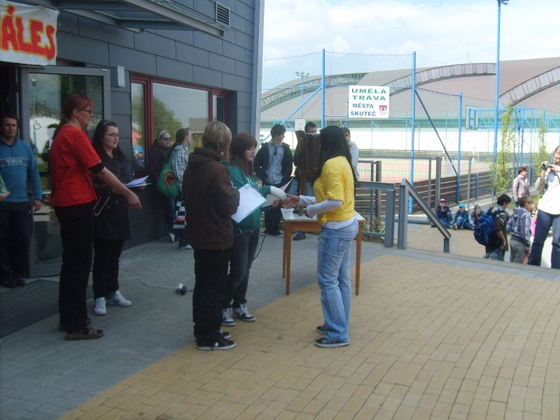 DĚTSKÁ   MAJÁLESOVÁ   OLYMPIÁDA   2011 - SBÍRKA   MEDAILÍ  KOMPLETNÍ, 15. 5. 2011