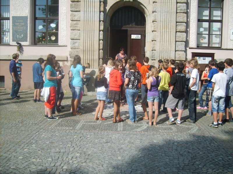 DĚTSKÁ   MAJÁLESOVÁ   OLYMPIÁDA   2011 - SBÍRKA   MEDAILÍ  KOMPLETNÍ, 15. 5. 2011