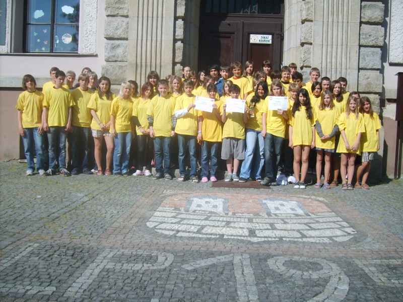 DĚTSKÁ   MAJÁLESOVÁ   OLYMPIÁDA   2011 - SBÍRKA   MEDAILÍ  KOMPLETNÍ, 15. 5. 2011