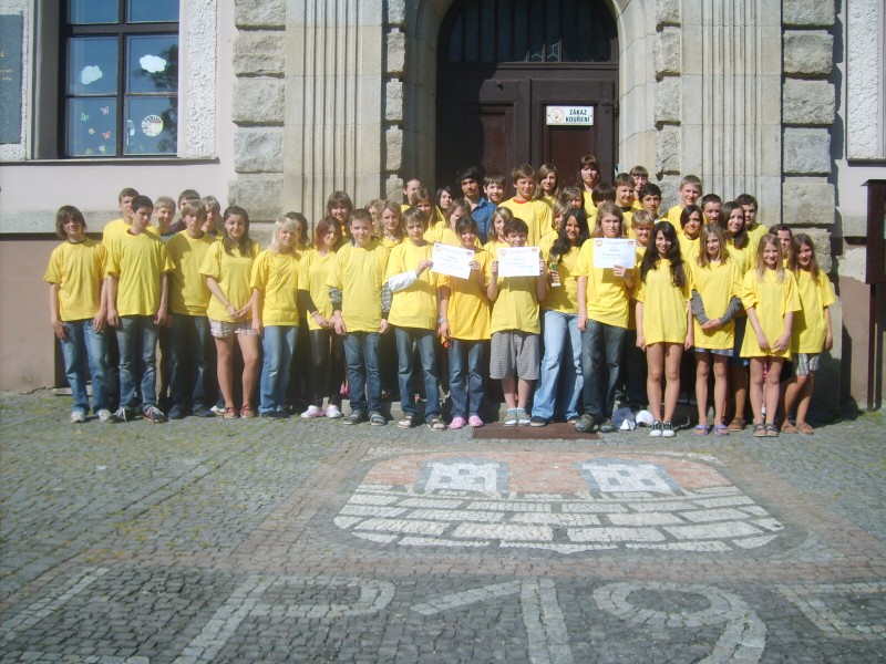 DĚTSKÁ   MAJÁLESOVÁ   OLYMPIÁDA   2011 - SBÍRKA   MEDAILÍ  KOMPLETNÍ, 15. 5. 2011