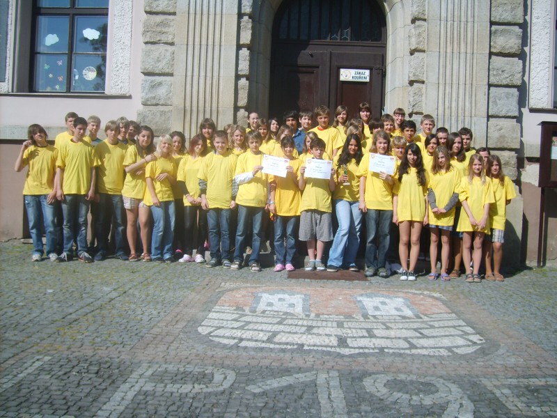 DĚTSKÁ   MAJÁLESOVÁ   OLYMPIÁDA   2011 - SBÍRKA   MEDAILÍ  KOMPLETNÍ, 15. 5. 2011