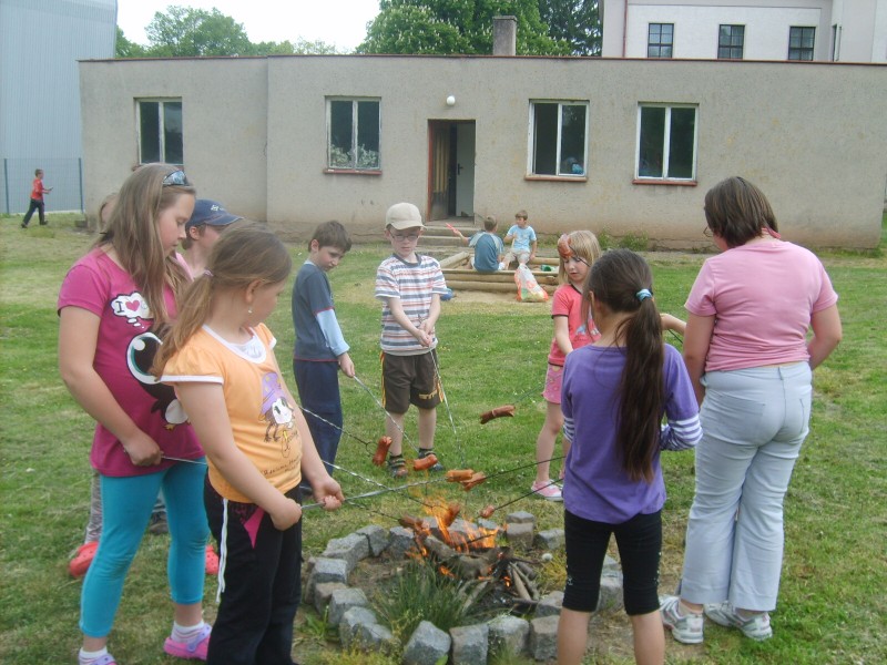 Opékání s družinou, 25. 5. 2011