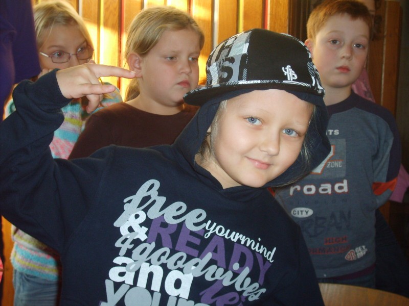 1. KOLO SOUTĚŽE „ ŠKOLA HLEDÁ TALENT „, 19. 11. 2011