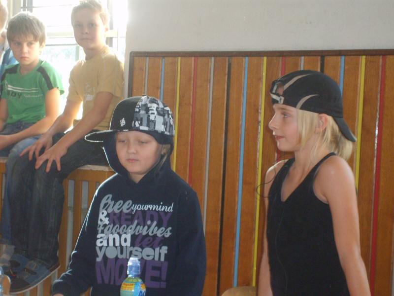 1. KOLO SOUTĚŽE „ ŠKOLA HLEDÁ TALENT „, 19. 11. 2011