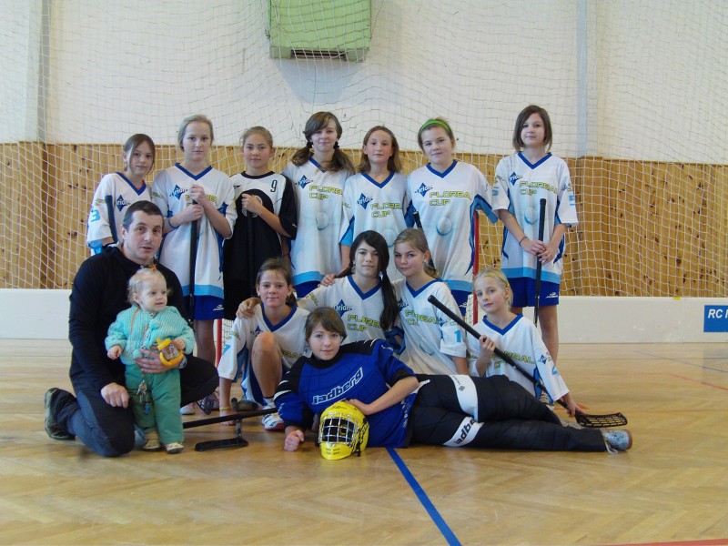 První důležitá zlatá putuje na naši školu, 27. 11. 2011