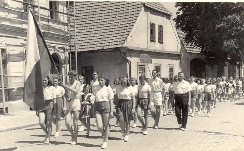100 let školy