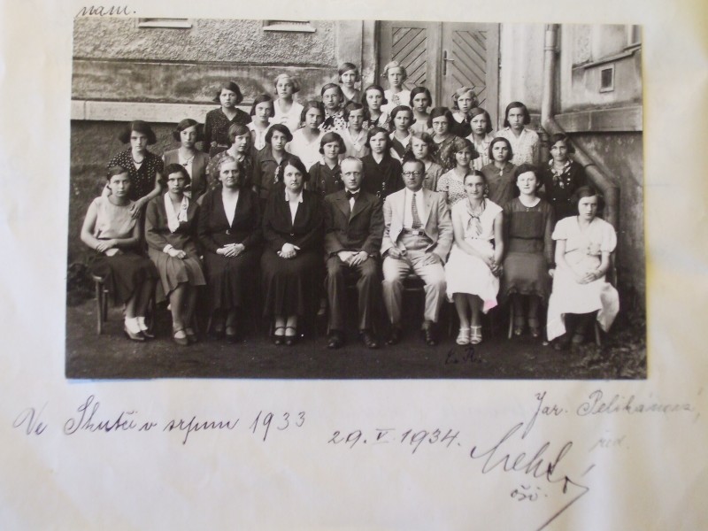 100 let školy