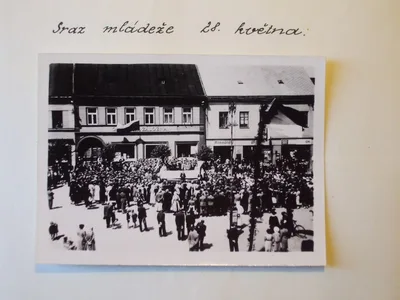 100 let školy
