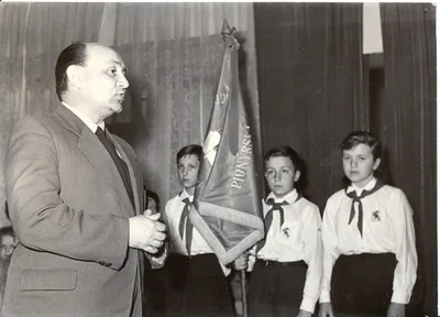 100 let školy
