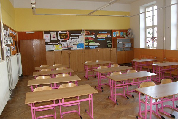 100 let školy