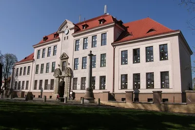 100 let školy