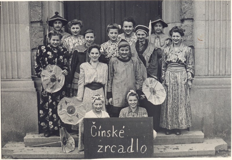 100 let školy