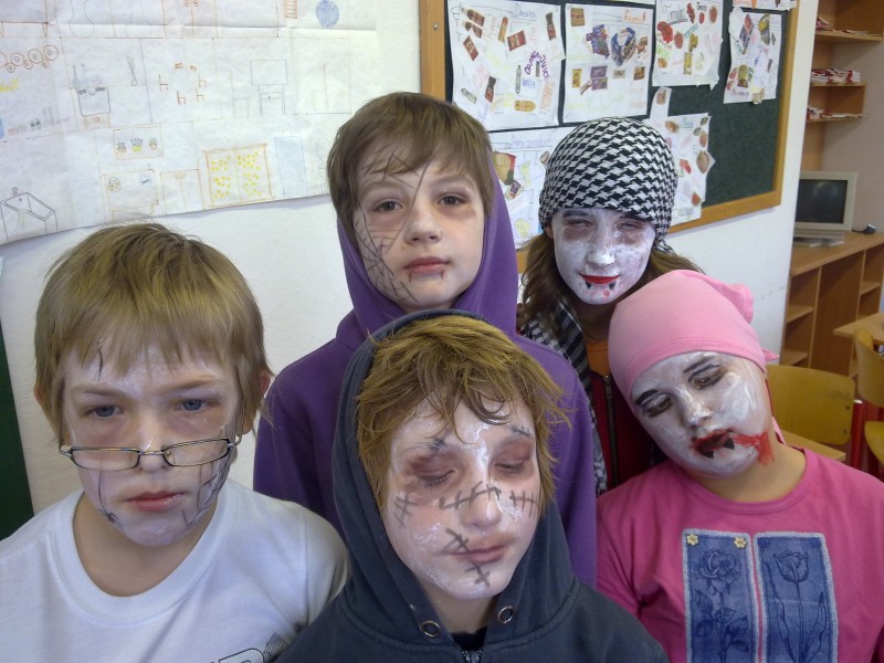 Dušičky trochu jinak, 2. 12. 2011