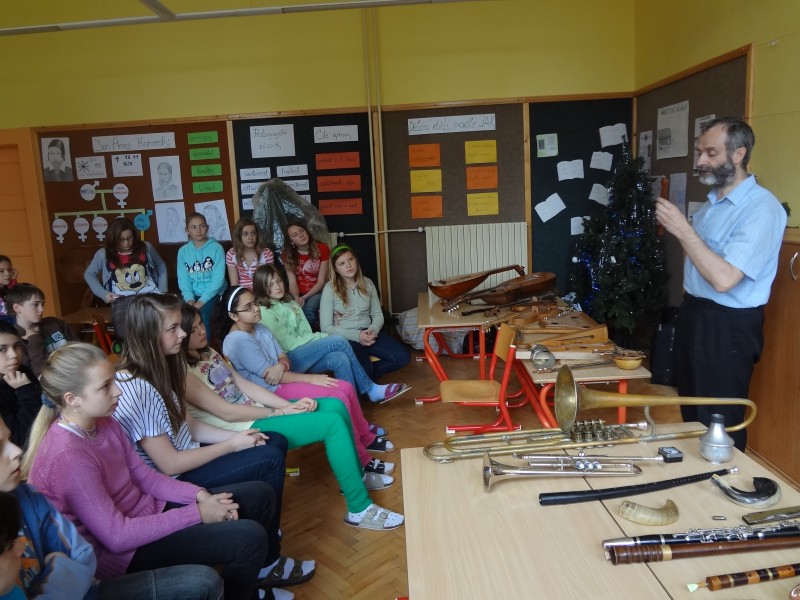 Vývoj hudebních nástrojů, 19. 4. 2012
