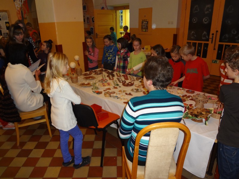 Adventní výstava a soutěž Sportovišť města Skutče, 24. 11. 2012