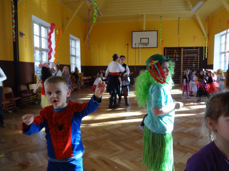 KARNEVAL ŠKOLNÍ DRUŽINY, 7. 4. 2013