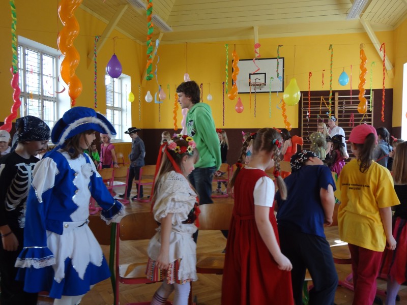 KARNEVAL ŠKOLNÍ DRUŽINY, 7. 4. 2013