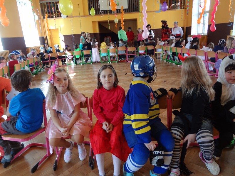 KARNEVAL ŠKOLNÍ DRUŽINY, 7. 4. 2013