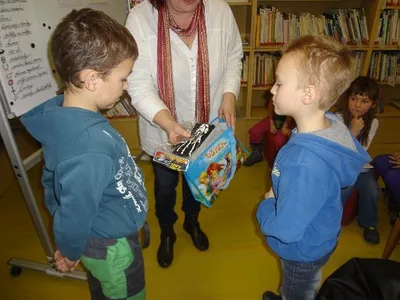 Druháci v městské knihovně, 25. 11. 2013