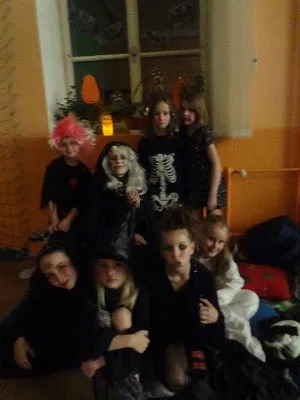 HALLOWEENSKÉ SPANÍ, 6. 11. 2013
