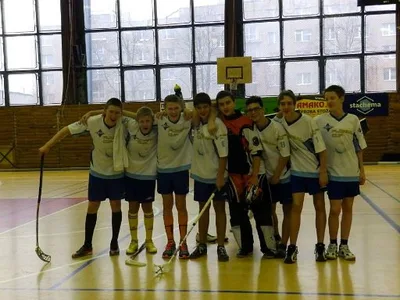 Zlaté tažení našich florbalistů Krajskou olympiádou mládeže, 28. 11. 2013