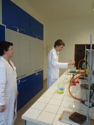 Druhá cesta našich devátých ročníků na půdu SPŠCH, 24. 1. 2014