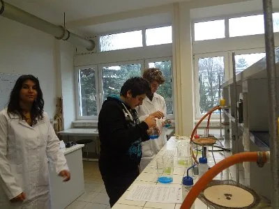 Druhá cesta našich devátých ročníků na půdu SPŠCH, 24. 1. 2014