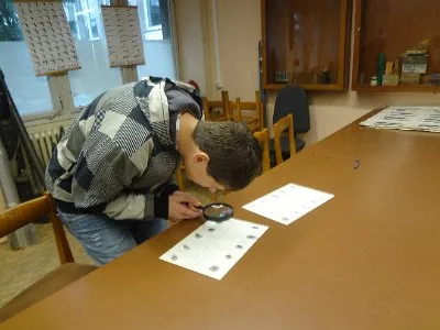 Druhá cesta našich devátých ročníků na půdu SPŠCH, 24. 1. 2014