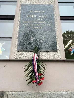 Kladení věnců, 9. 5. 2014