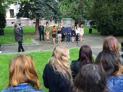 Kladení věnců, 9. 5. 2014
