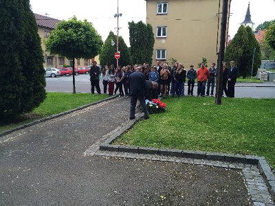 Kladení věnců, 9. 5. 2014