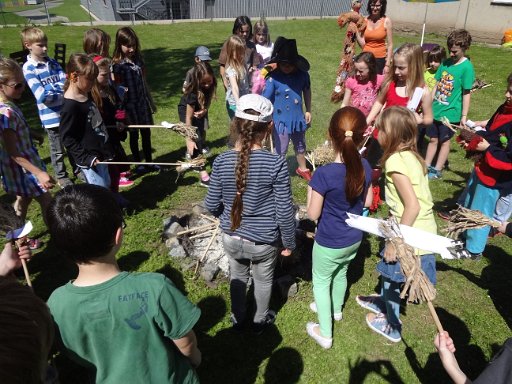 Opékání se školní družinou, 21. 5. 2014