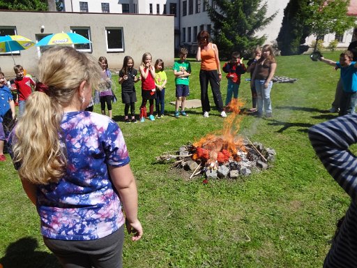 Opékání se školní družinou, 21. 5. 2014