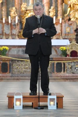 Oheň (bez)naděje, 27. 6. 2014