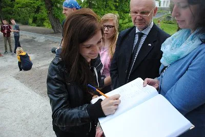 Oheň (bez)naděje, 27. 6. 2014