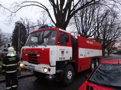 Únik chemikálií a požár na ZŠ Komenského ve Skutči, 16. 12. 2014