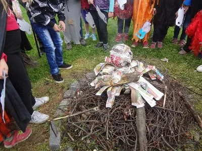 Pálení čarodějnic v družině, 4. 5. 2015