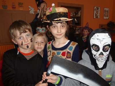 Pálení čarodějnic v družině, 4. 5. 2015