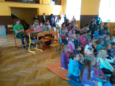 Divadelní představení žáků prvního stupně, 26. 6. 2015