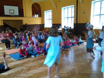 Divadelní představení žáků prvního stupně, 26. 6. 2015