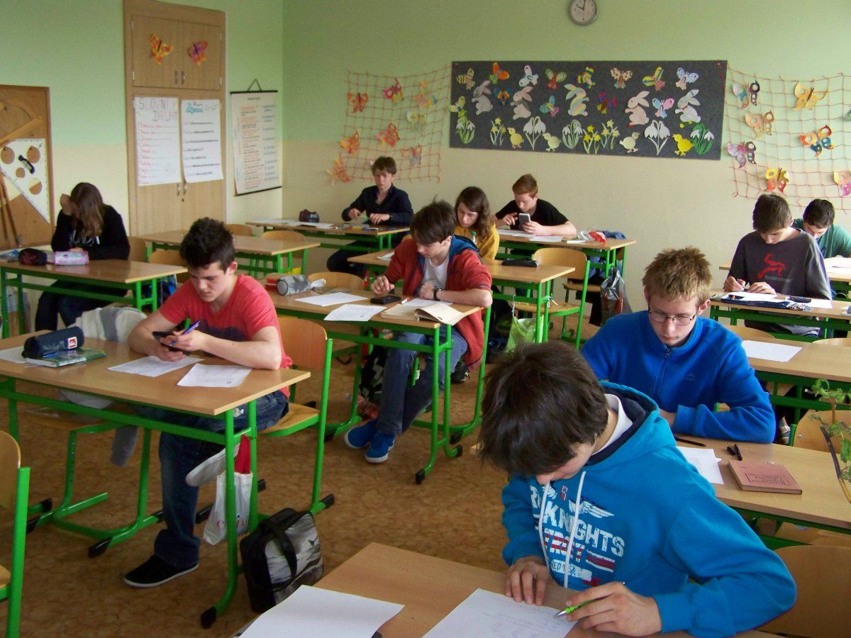 Fyzikální olympiáda - krajské kolo, 2. 6. 2015